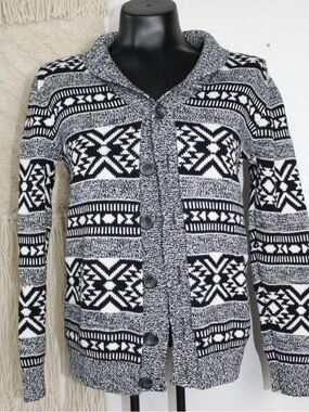 Old Navy Kids size XL or Woman Size XS button down knit long sleeve cardigan